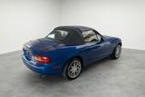 Mazda MX-5 10th Anniversary Top Zustand - mit Benzin-Antrieb: Blau, Teilleder, Cabrio