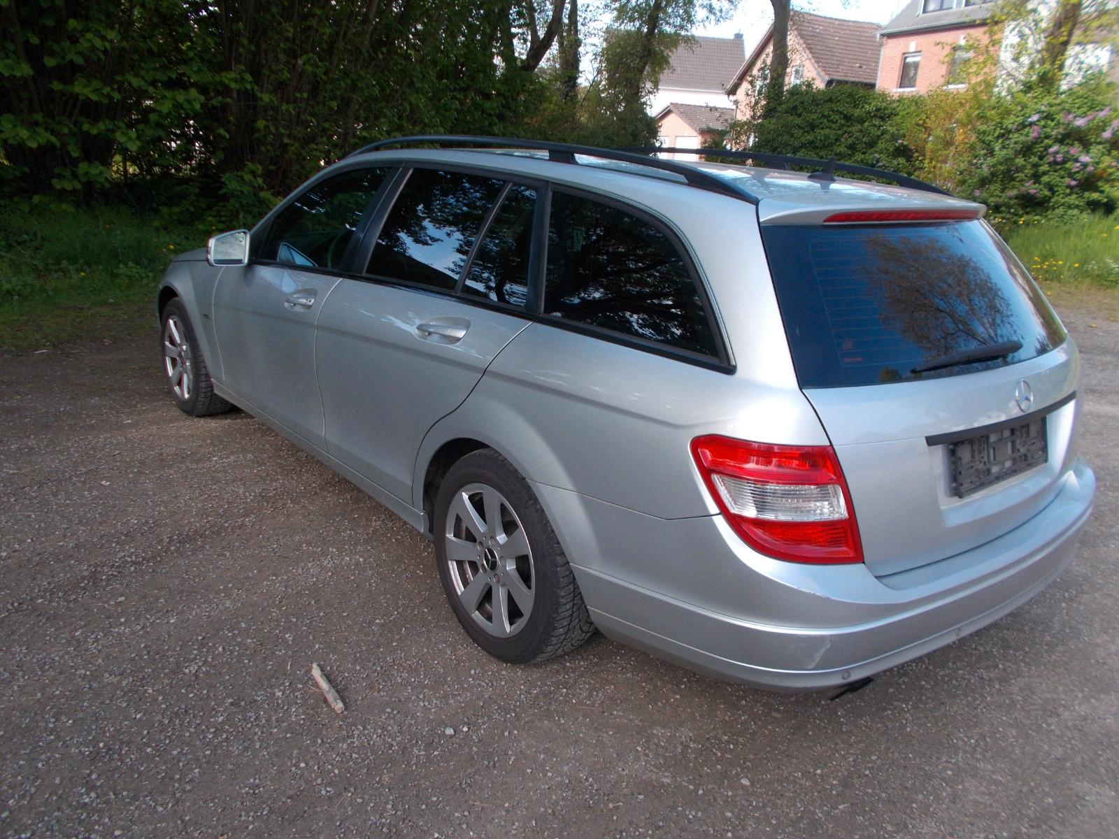 Mercedes-Benz C200 2011 — photo 6