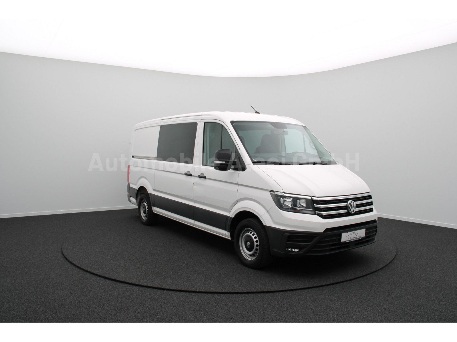 Fahrzeugabbildung Volkswagen Crafter 35 Plus *Mixto+6-Sitze* AHK 3,0t 2682