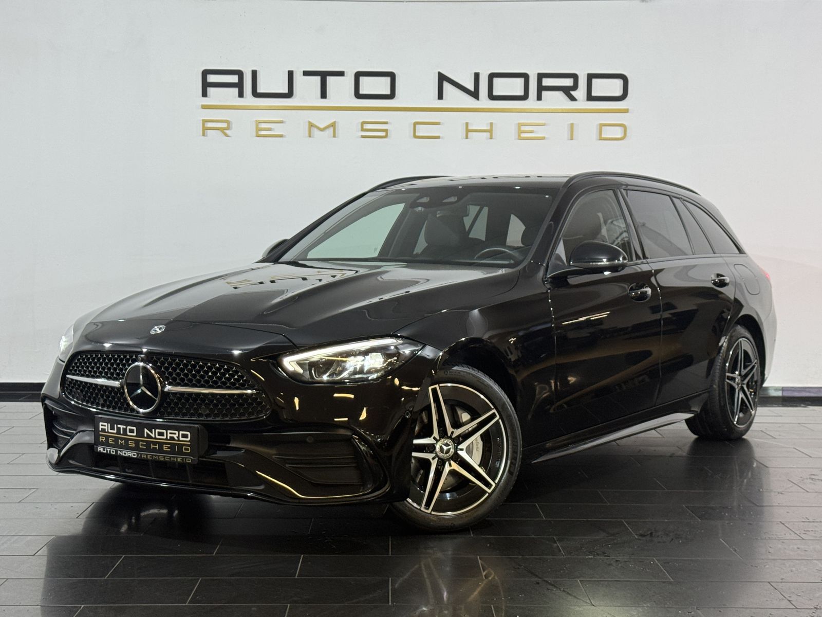 Mercedes-Benz C 300 e AMG T*Night*1.Hand*360°*MBUX*DAB*LED*