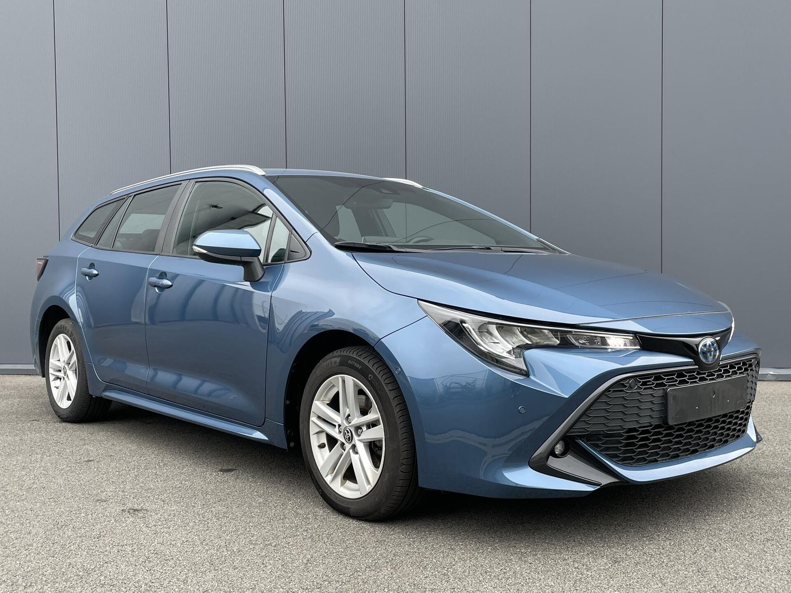 Toyota Corolla Touring Sports 1.8 Dynamic e-CVT Busines imagem 2
