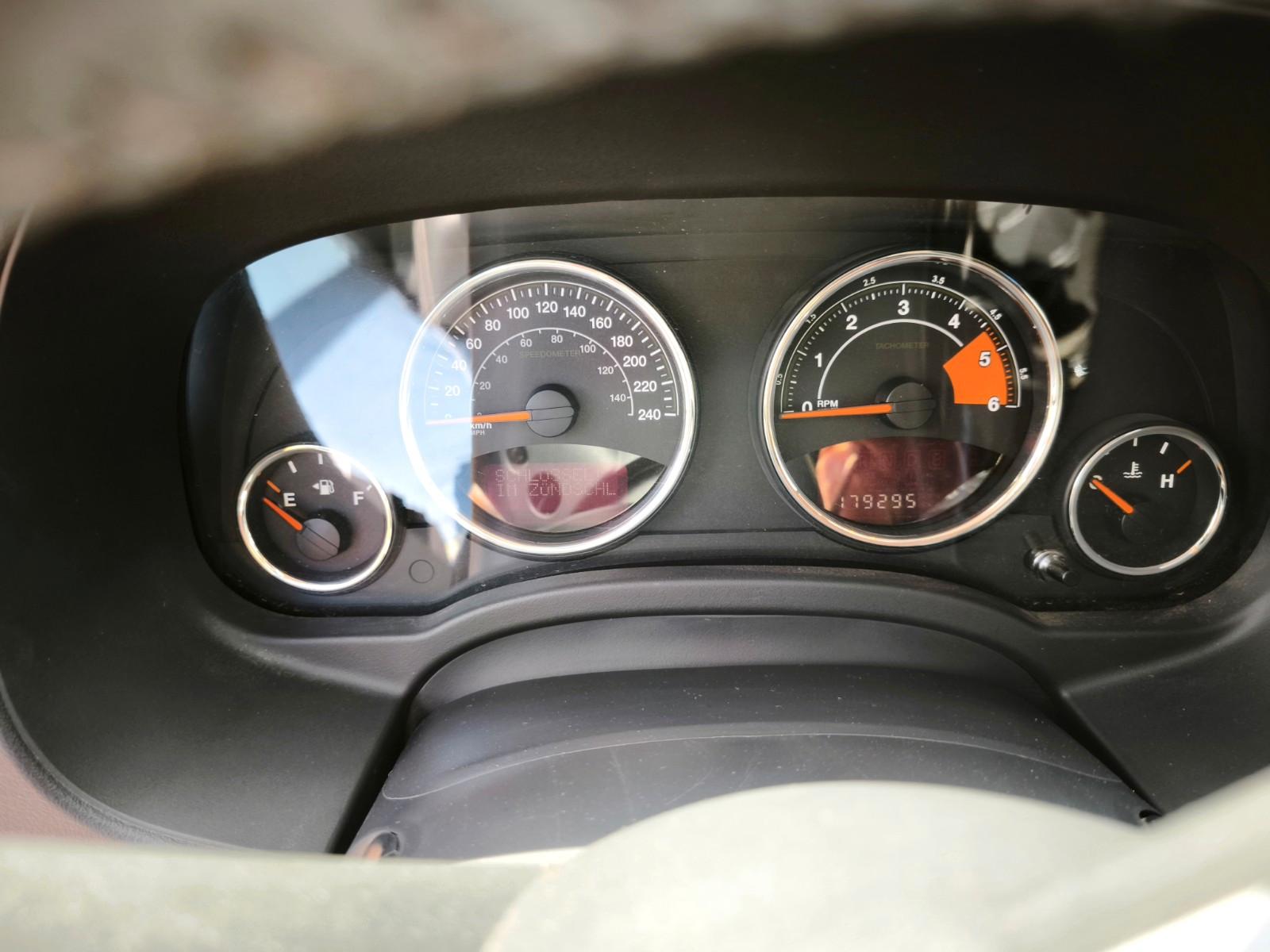 Jeep Compass 2014 — photo 10