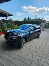 BMW X5 M50d  Voll,Pano, Scheckheft, Standheizung,AHK - BMW X5 M50 aus 2018