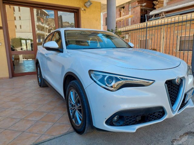 Alfa Romeo Stelvio 2.2 Turbodiesel 190 CV AT8 Q4