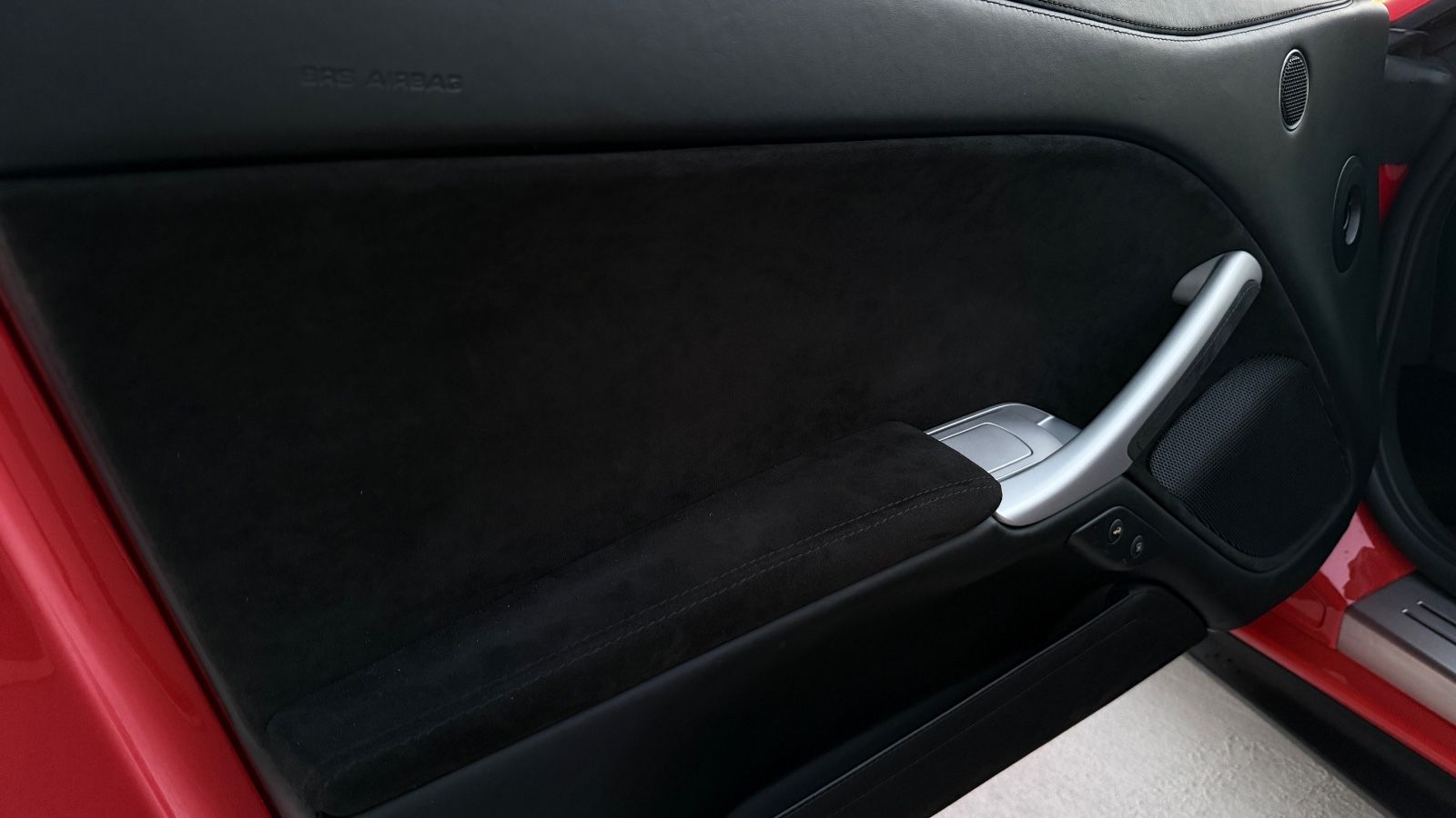 Fahrzeugabbildung Ferrari F12*Approved*Dt. Auto*LED Lenkrad*Daytona Sitz