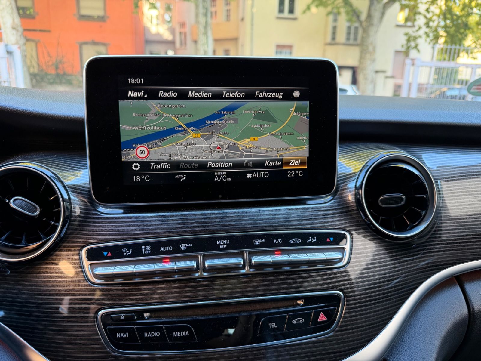 Mercedes-Benz V 250d AVANTGARDE EDITION 4MATIC Leder Burmester foto 25