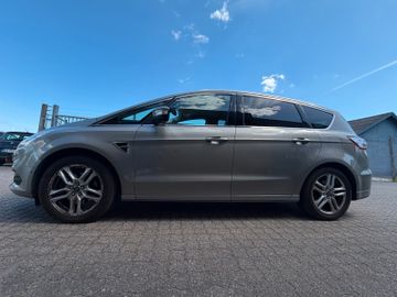 Ford S-Max - 7