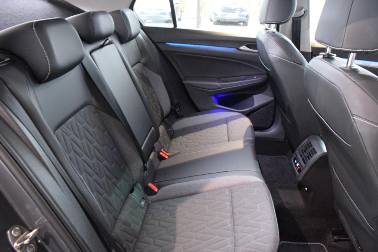 Volkswagen Golf - Bild 8