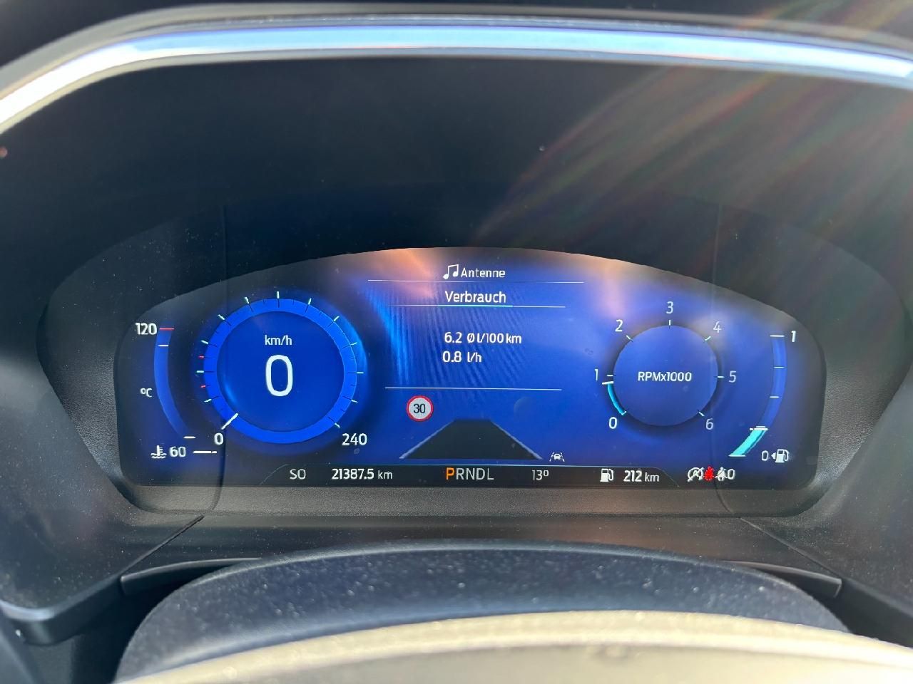 Fahrzeugabbildung Ford Kuga Titanium