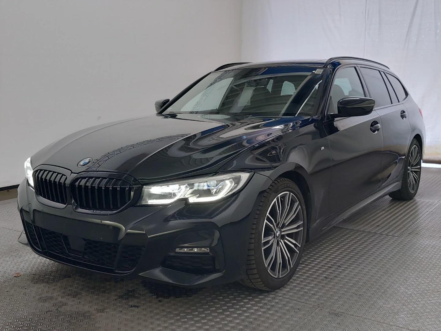 BMW 320i Touring M Sport/LASER/ACC/AHK/PANO/HiFi