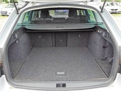 Fahrzeugabbildung Skoda Octavia Combi 1,4 TSI DSG Drive LED