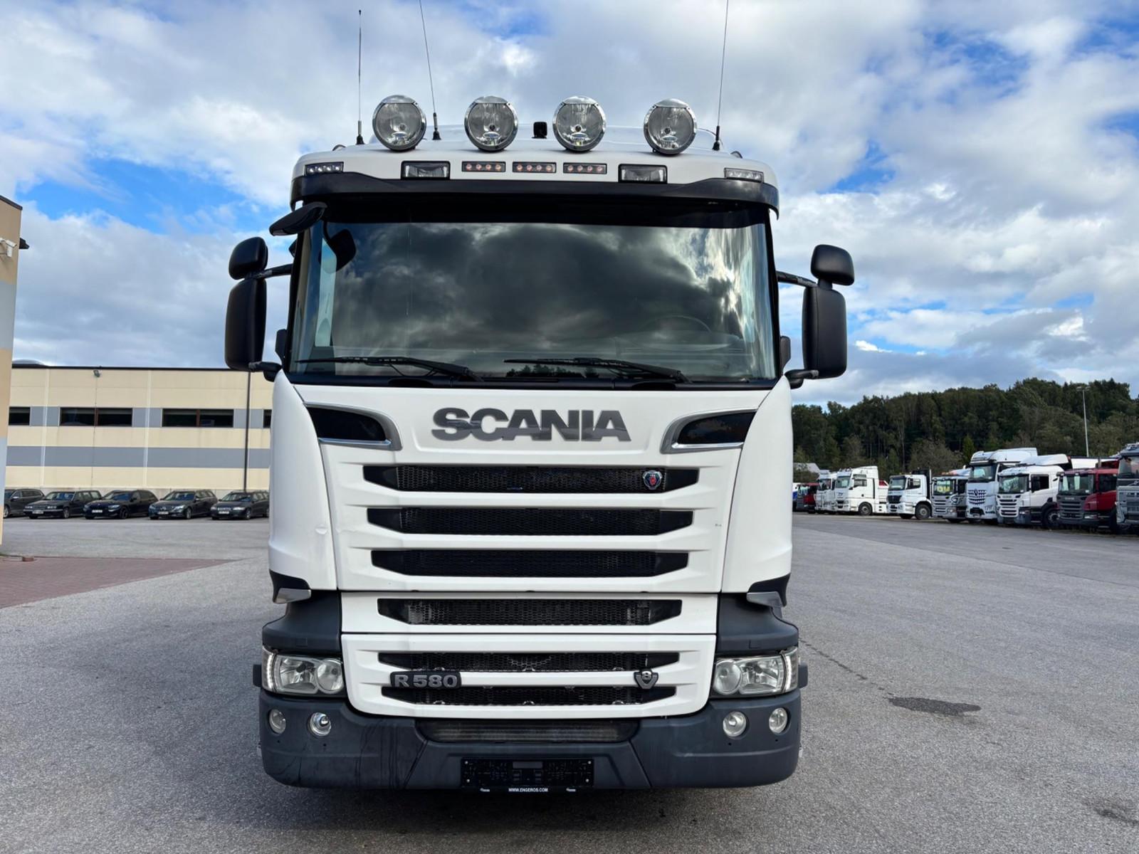 Scania R580 V8 8x4*4 EURO + RETARDER