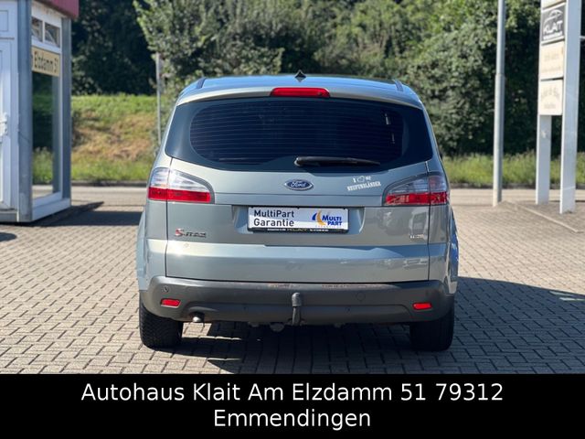 Fahrzeugabbildung Ford S-Max S-MAX Titanium Automatik