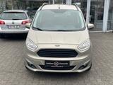 Ford Tourneo Courier Titanium - Ford Tourneo Courier mit Benzin-Antrieb: Van, Schaltgetriebe
