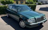 Mercedes-Benz E 300 T  Turbodiesel  - Mercedes-Benz E 300 Turbo mit Diesel-Antrieb