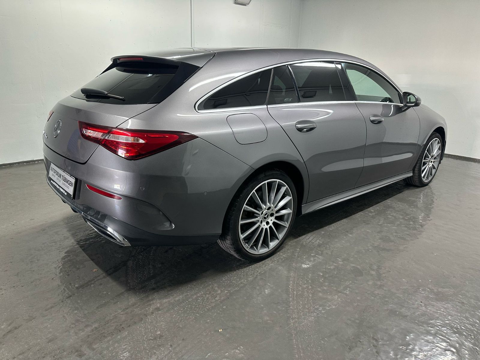 Fahrzeugabbildung Mercedes-Benz CLA 250 e ShootingBrake *AMG*EXCLSUIVE*KAMERA