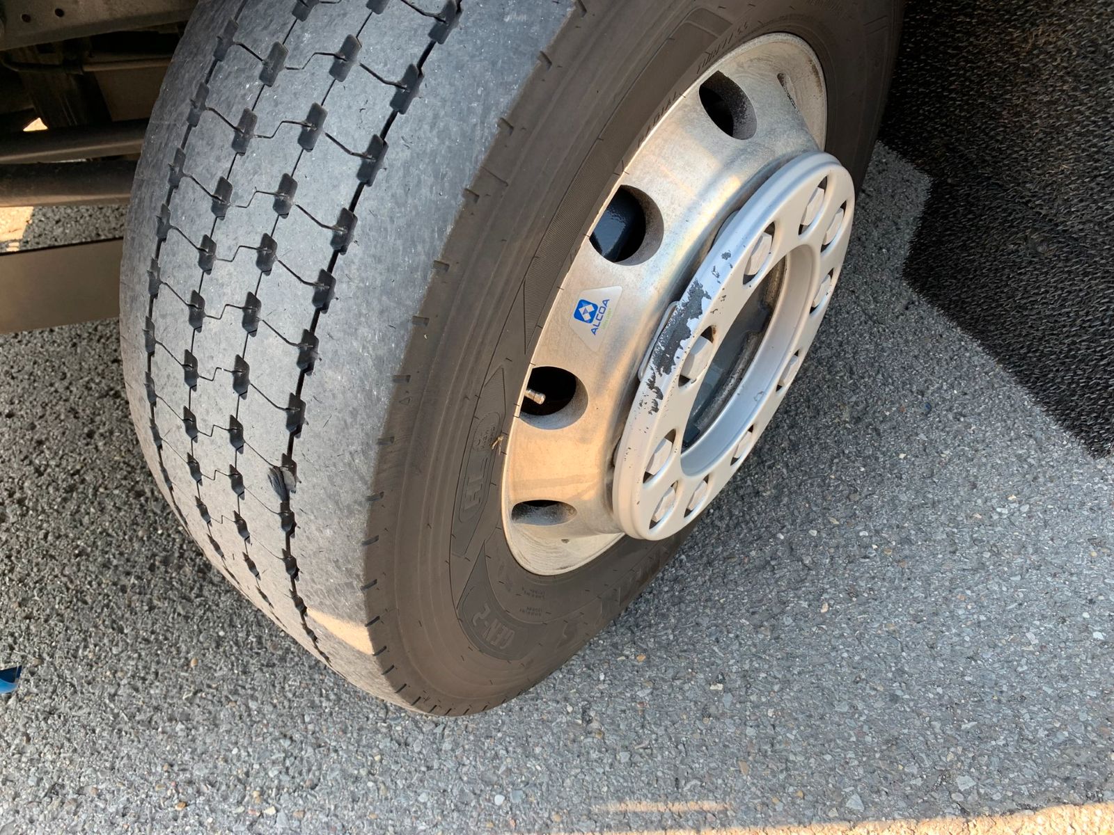 Fahrzeugabbildung DAF FT XF 480 SC LD