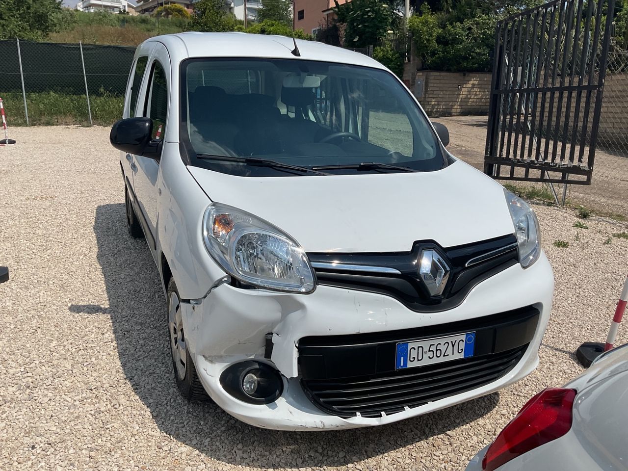 RENAULT Kangoo