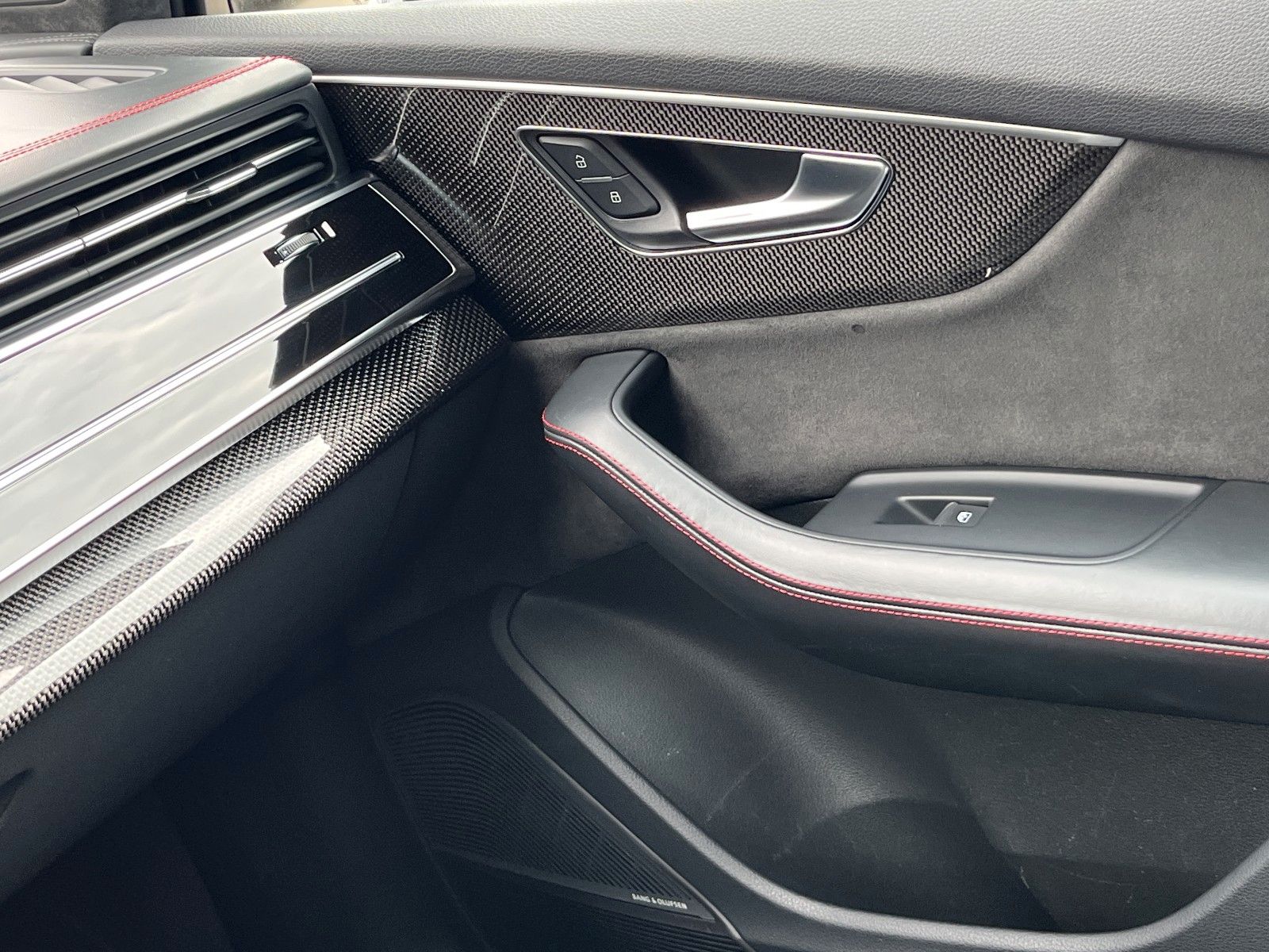 Fahrzeugabbildung Audi SQ7 4.0 TDI quattro*B&O*Pano*HuD*ViCo*LHZ*SHZ*