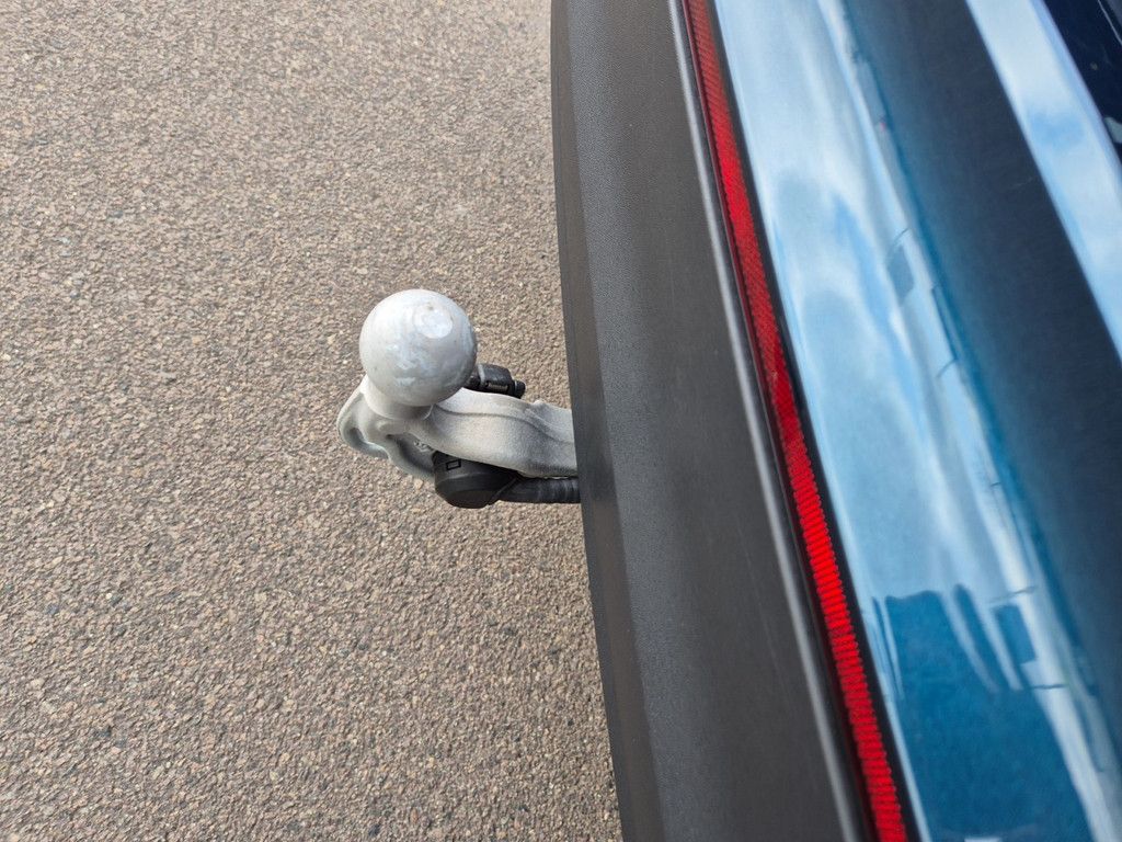 Tiguan 1.5 eTSI Elegance *DSG*AHK*MATRIX*HARMAN 