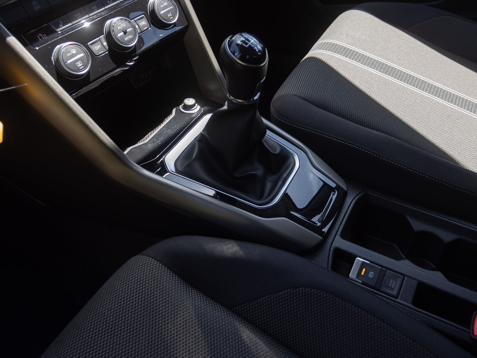 Volkswagen T-Roc - Bild 17