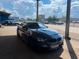 BMW M4 - BMW M4 mit Schiebedach
