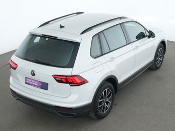 Volkswagen Tiguan - 11