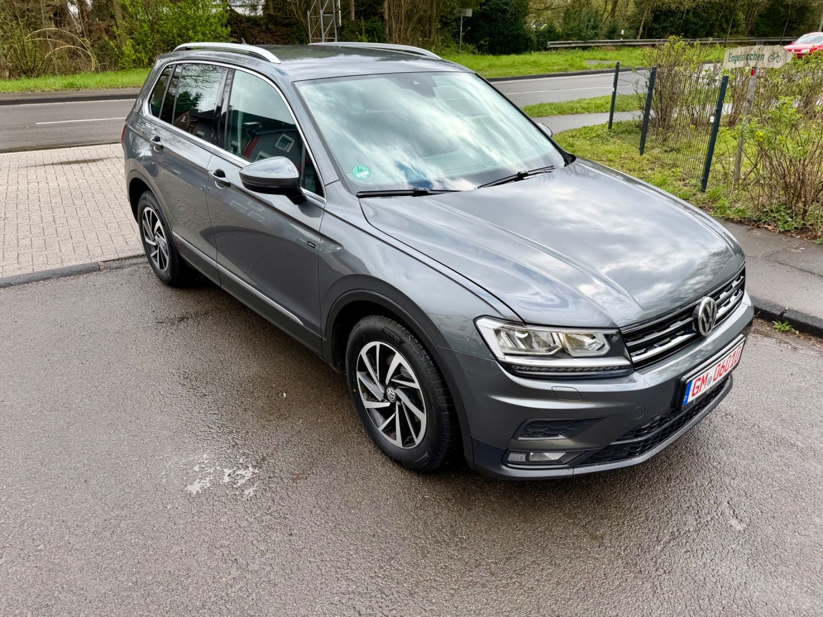Volkswagen Tiguan ComfortlineLedNaviAccE-KlappeGarantieTop foto 4