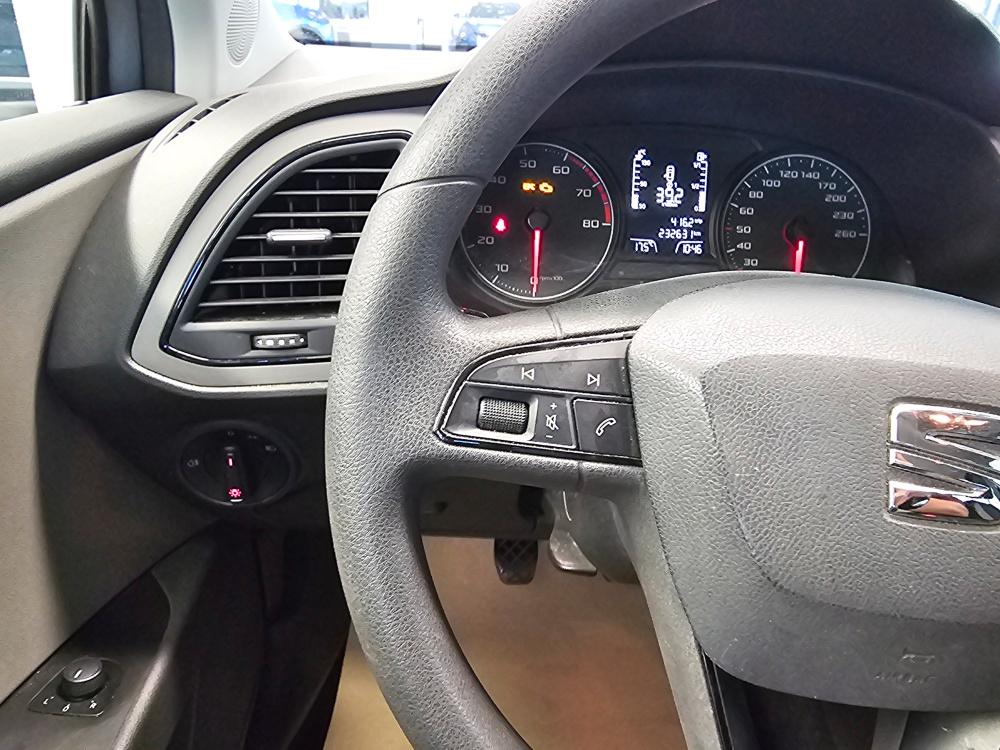 Seat Leon 2015 — photo 14