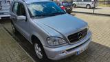 Mercedes-Benz ML 270 CDI,  3,36 Tonnen Anhängelast,  - Mercedes-Benz ML 270 mit Diesel-Antrieb