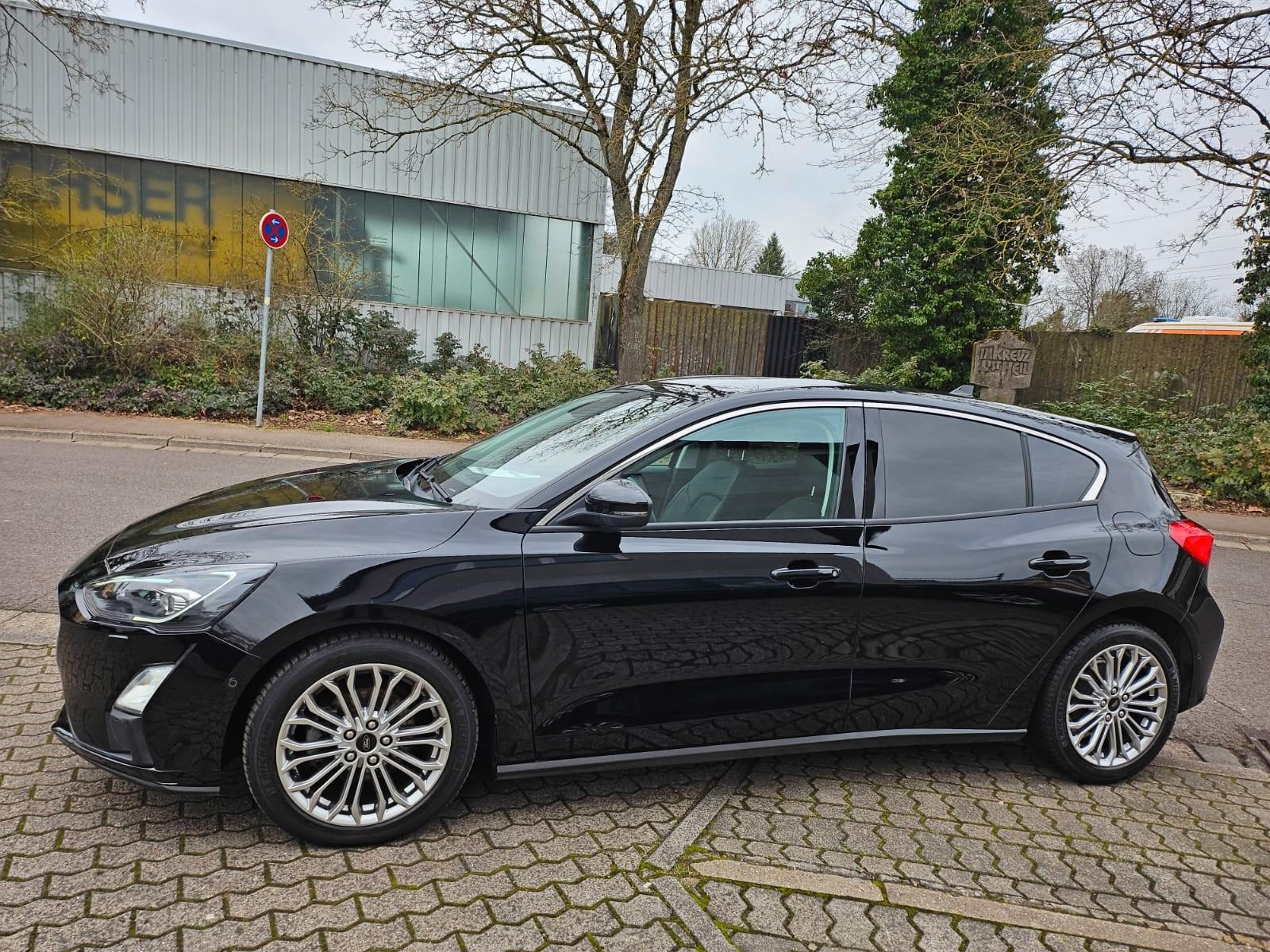 Ford Focus Lim. Titanium