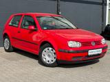 Volkswagen Golf 1.6 101PS Automatik 79TKM Allwetter Rentner - VW Gebrauchtwagen von 1998
