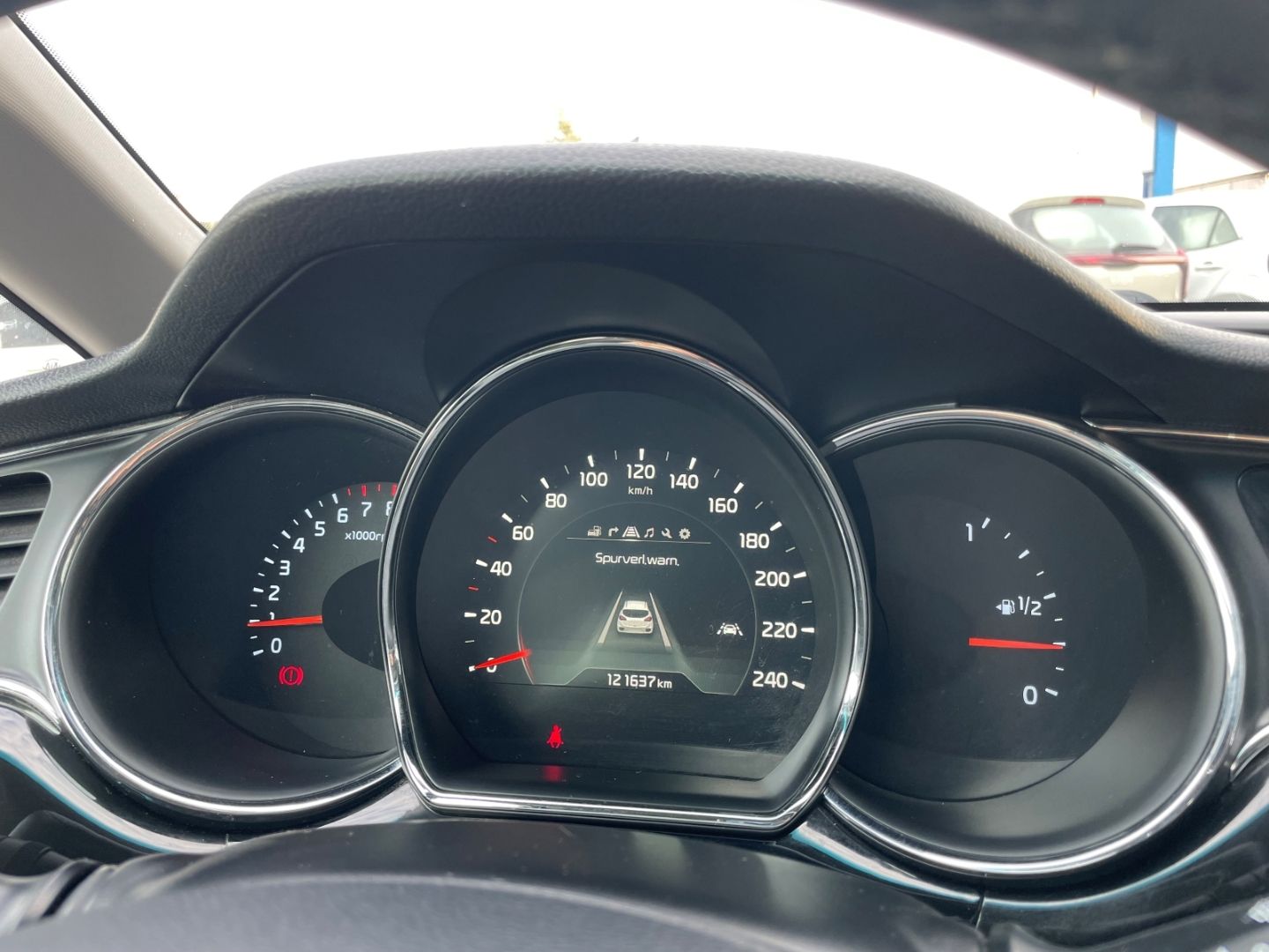 Fahrzeugabbildung Kia Ceed_sw Spirit Kamera totWinkAss SpurhalteAss