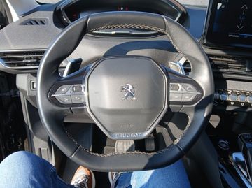 Peugeot 3008 Allure Pack 1.2 PureTech 130 +Navi+Kam.+SHZ