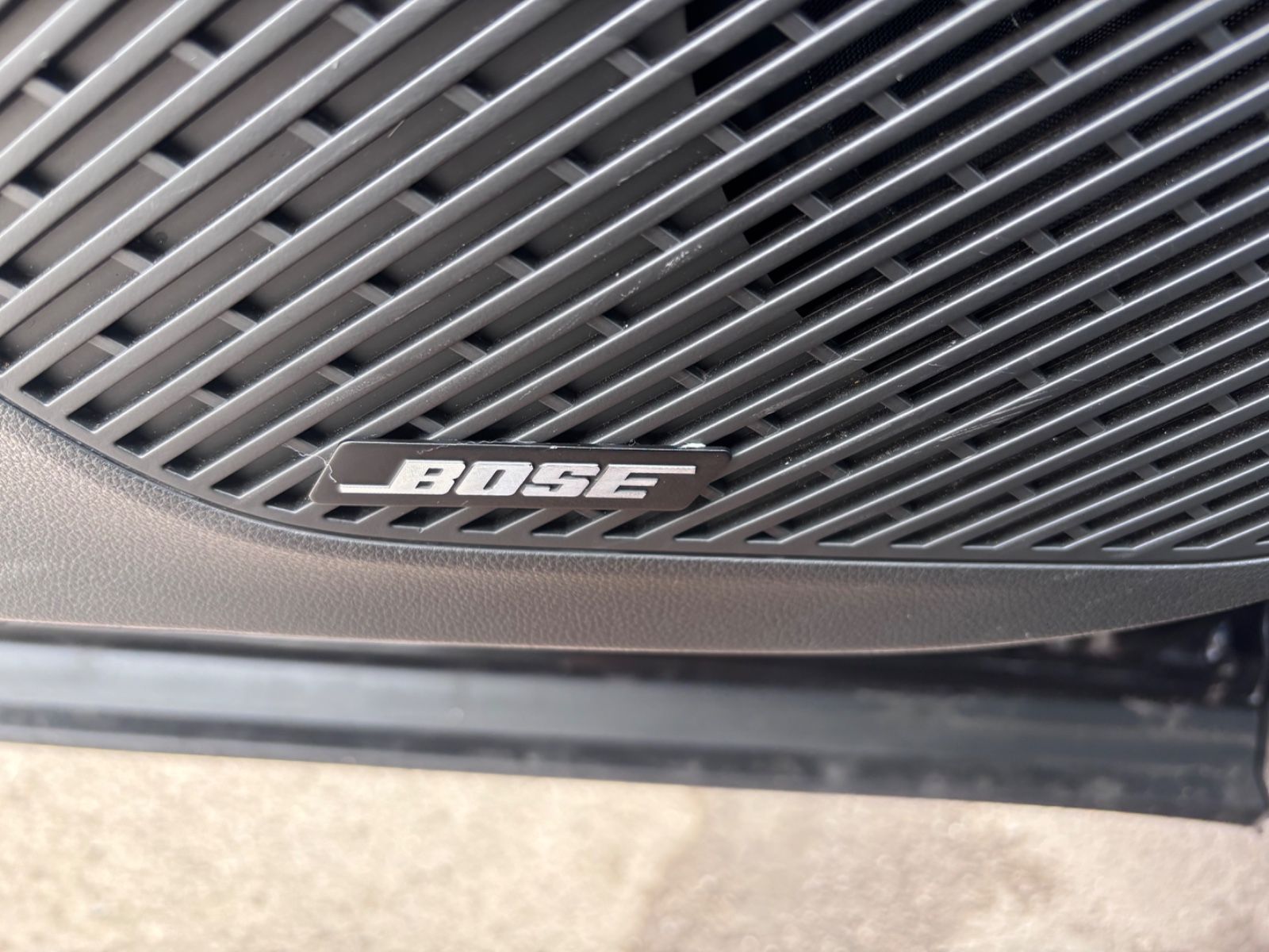 Fahrzeugabbildung Renault Arkana R.S. Line AUTOMATIK