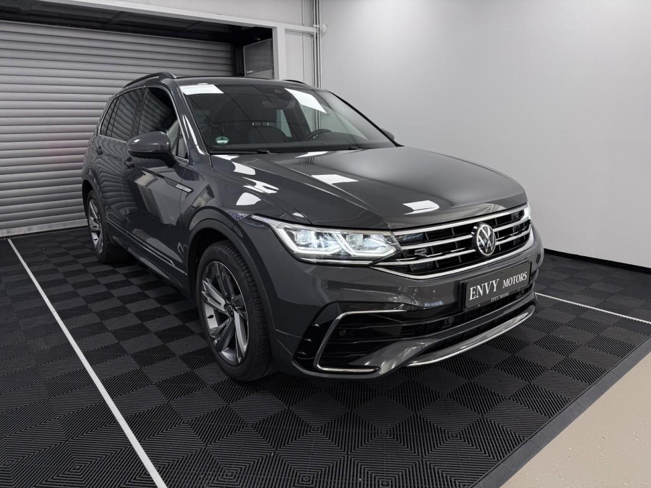 Volkswagen Tiguan 2x R-Line 2.0 TDI DSG KLIMA NAVI IQ LIGHT