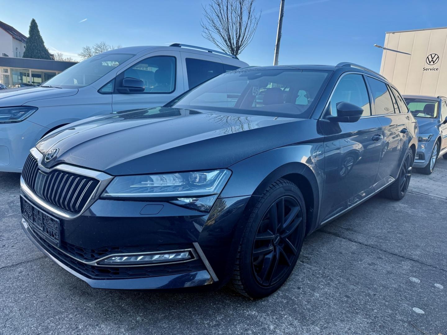 Skoda Superb Combi 2.0 TSI L&K 4x4 AD AHK Panodach Nav