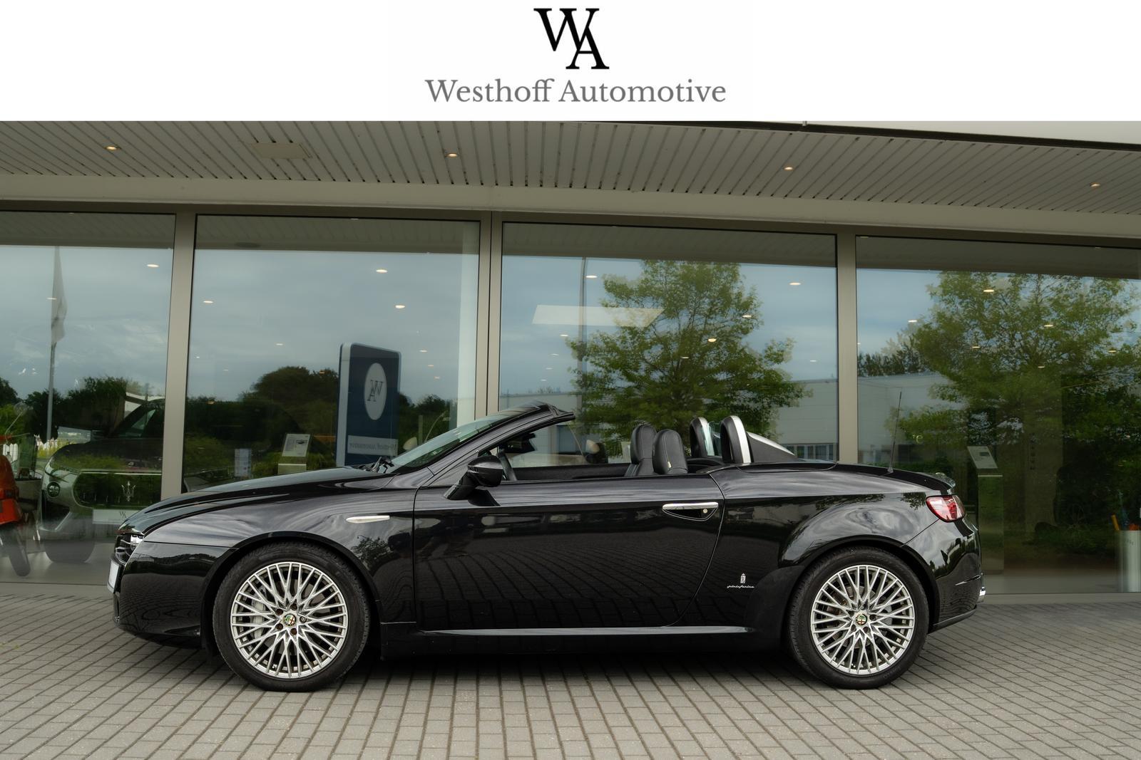 Alfa Romeo Spider 3.2 V6 JTS 260 ch BVM Q4 / 71 000 km / Cuir Poltrona Frau / Sièges électriques chauffants / Jantes 18"