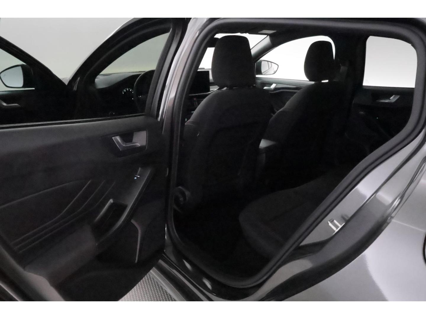 Ford Focus 1.0EB Turnier Aut.ST-Line+LED+NAVI+KAMERA, миниатюра 16