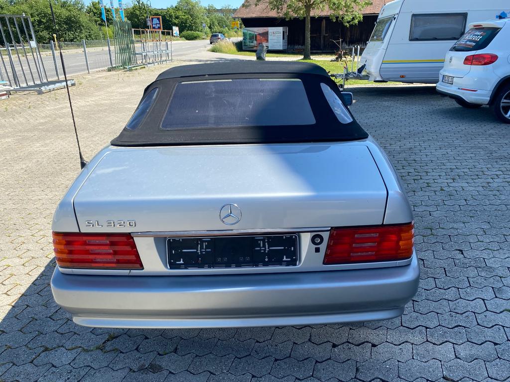 Mercedes-Benz SL 320