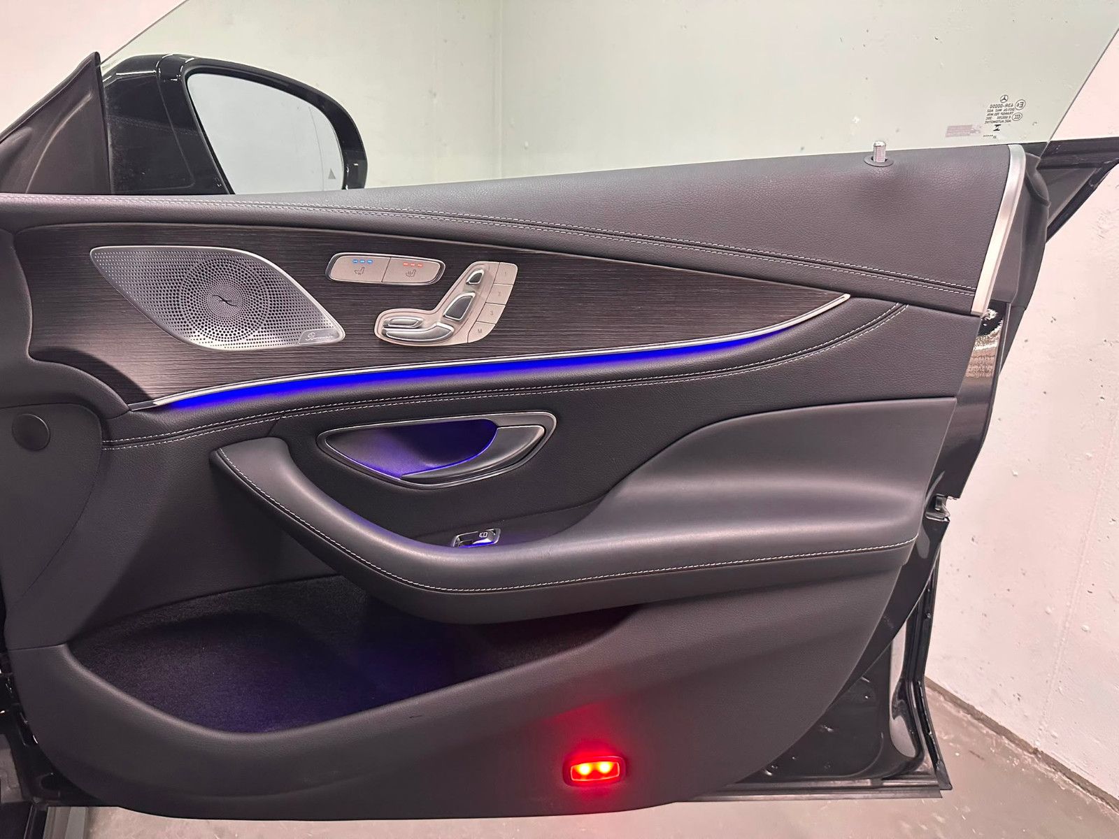 Fahrzeugabbildung Mercedes-Benz GT 63 S E Performance *SHD*KEYGO*NIGHT*SITZKLIMA