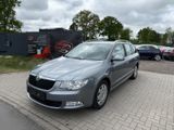 Skoda Superb Combi Exclusive AUTOMATIK/PDC/PANORAMA - Skoda Superb: Exclusive
