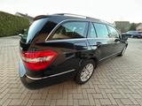 Mercedes-Benz E 250 E T-Modell BlueEfficiency Standheizung - Mercedes-Benz E 250: Standheizung