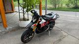 Aprilia Dorsoduro 900 - APRILIA DORSODURO 900