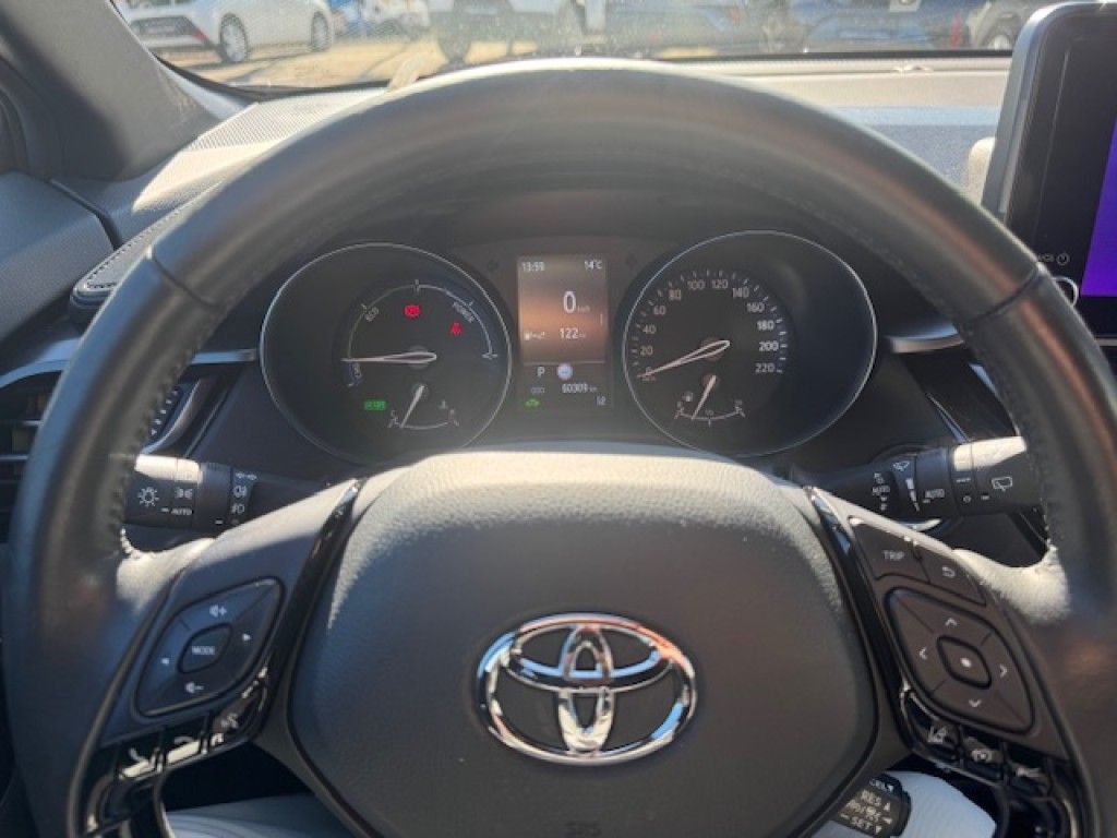 Toyota C-HR Hybrid Team D 1.Hand - Zweifarbig foto 16