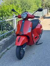 Vespa GTS 125 SuperSport ABS 290 km Wie NEU - VESPA SUPERSPORT GTS