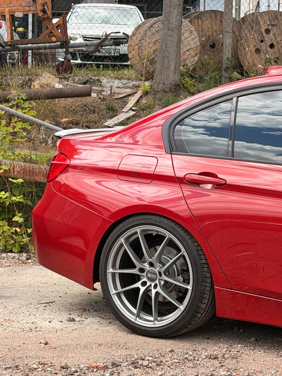BMW 328i F30 | 245 PS | Automatik | OZ | Bastuck
