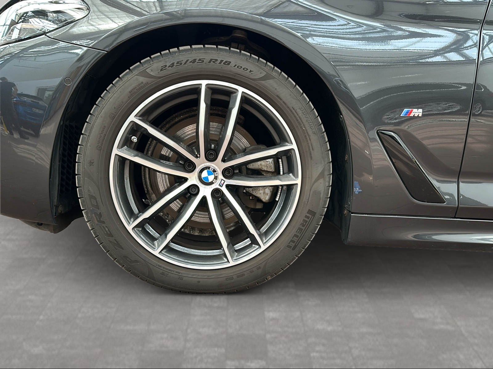 BMW 520i Touring M Sport Standheizung Harman/K foto 8