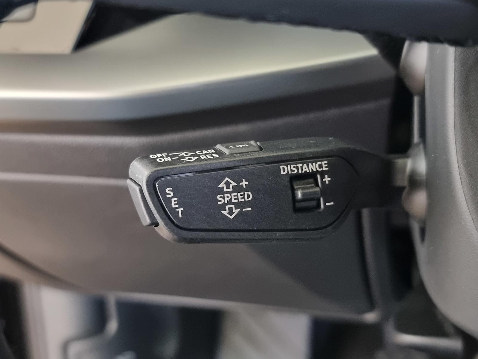 Audi A3 30TFSI limo Navi Leder Digital VIC Kamera LED, миниатюра 16