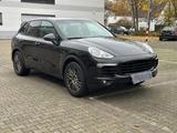 Porsche Cayenne Diesel Platinum Edition Platinum Edition - Porsche Cayenne Gebrauchtwagen in Mannheim